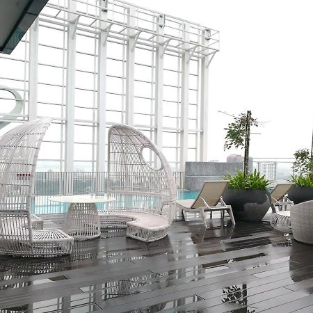 A Stylish High-Floor 2Br Suasana Suites Views Johor Bahru Buitenkant foto
