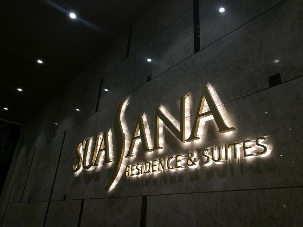 A Stylish High-Floor 2Br Suasana Suites Views Johor Bahru Buitenkant foto