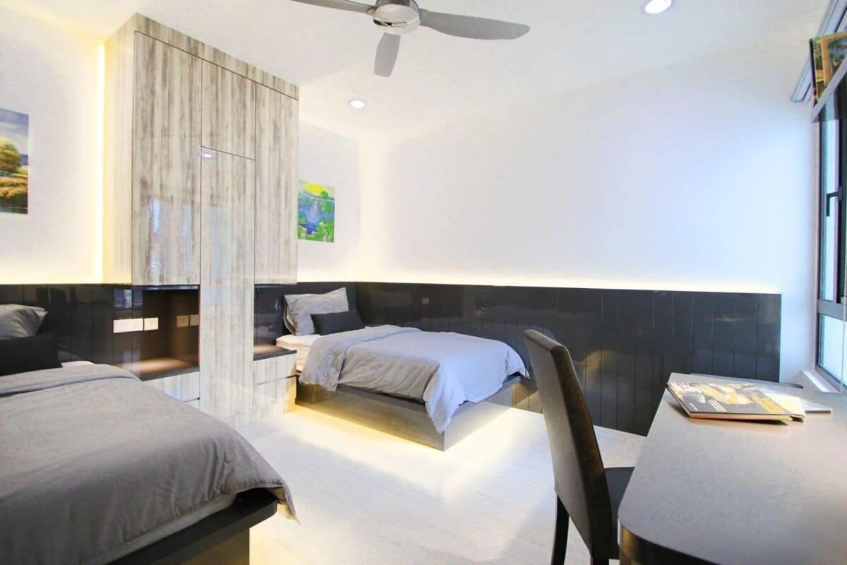A Stylish High-Floor 2Br Suasana Suites Views Johor Bahru Buitenkant foto